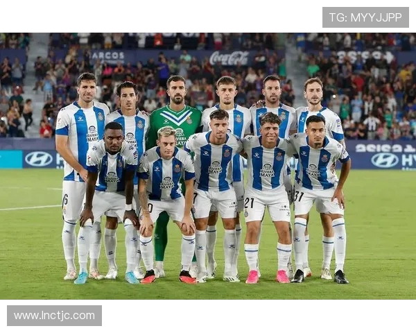 西甲贝蒂斯对阵比利亚雷亚尔赛前走势与胜负预测解析数据与战术前瞻